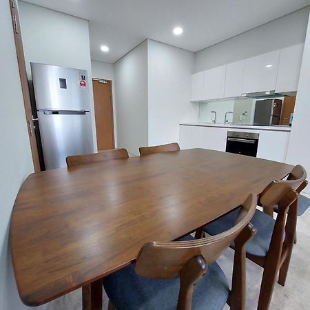 Sky Suites With Klcc Twin Tower View By Irent365 Kuala Lumpur Room photo