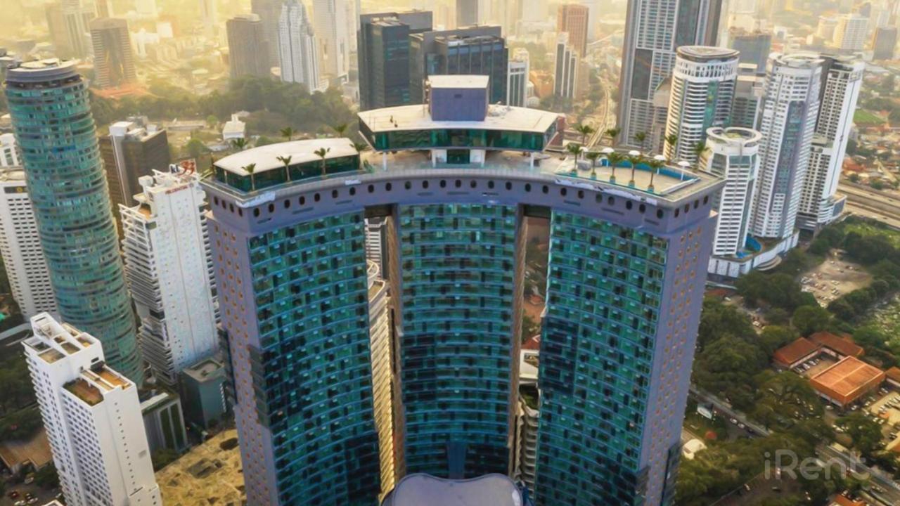Sky Suites With Klcc Twin Tower View By Irent365 Kuala Lumpur Exterior photo