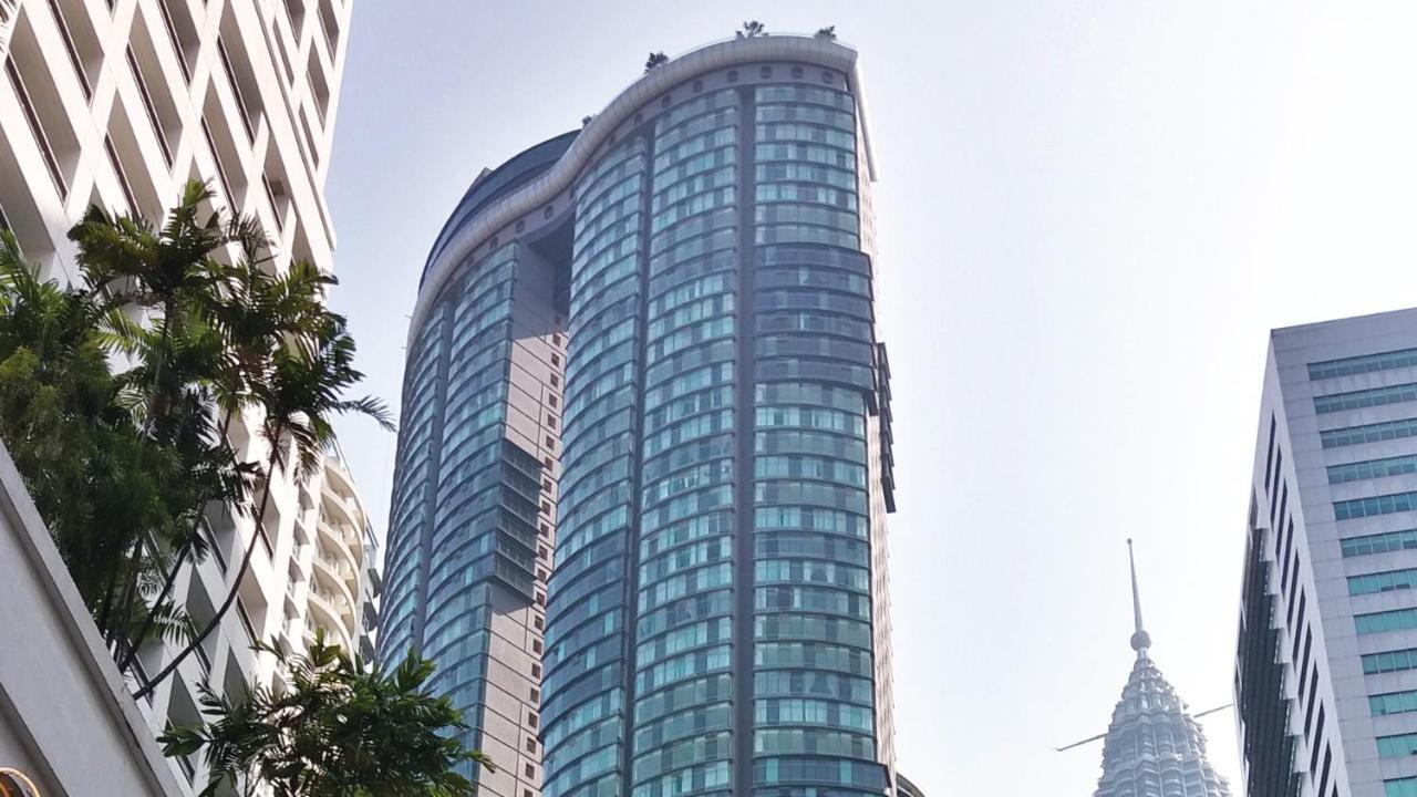 Sky Suites With Klcc Twin Tower View By Irent365 Kuala Lumpur Exterior photo